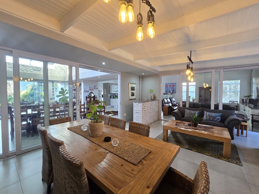 4 Bedroom Property for Sale in Kingswood Golf Estate Western Cape